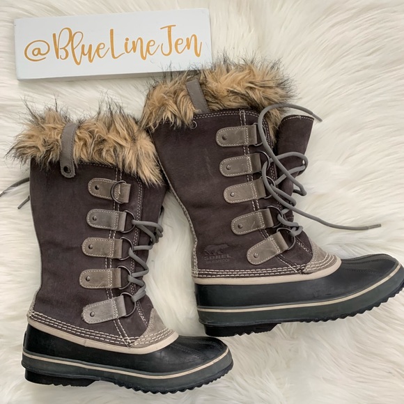 sorel furry boots